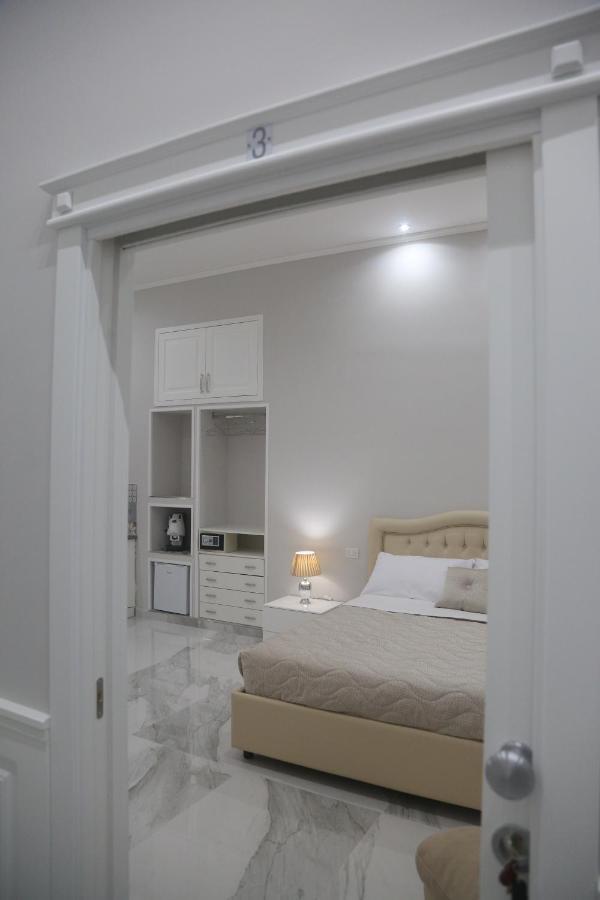 Opera Home Napoli ภายนอก รูปภาพ