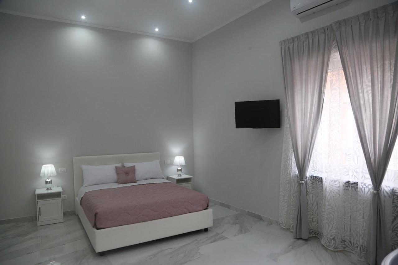 Opera Home Napoli ภายนอก รูปภาพ