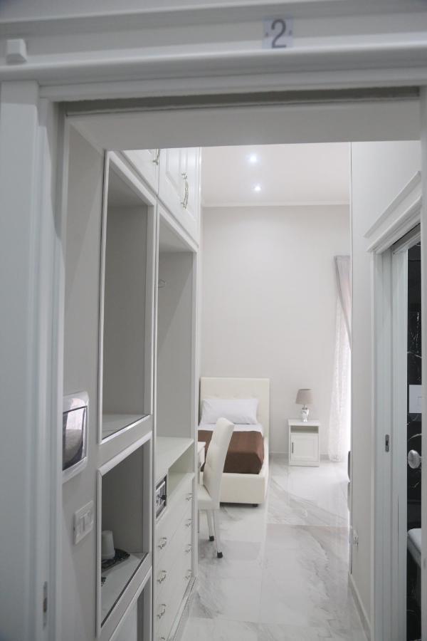Opera Home Napoli ภายนอก รูปภาพ