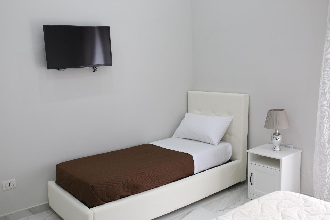 Opera Home Napoli ภายนอก รูปภาพ